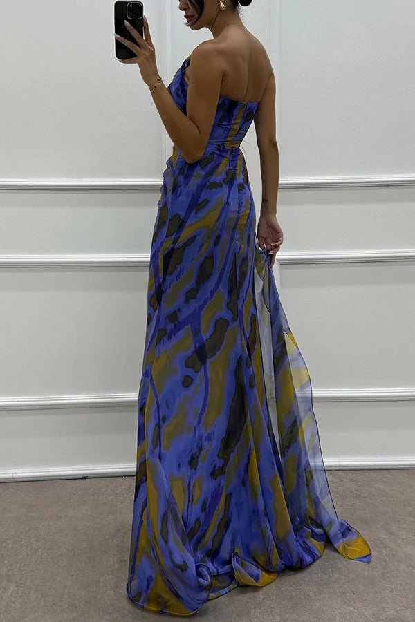 Vestido drapeado vibrante