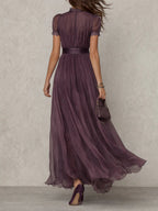 Florbela - Vestido largo de gasa morada con encaje y escote estilo ojo de cerradura vintage.
